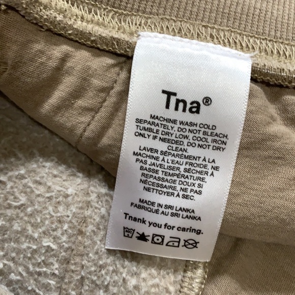 Aritzia sweatpants / joggers - Picture 4 of 4